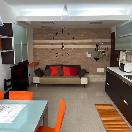Casa Tharros I.U.N. R7621 Apartment Oristano Exterior photo